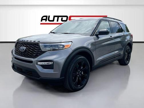 2022 Ford Explorer ST-Line