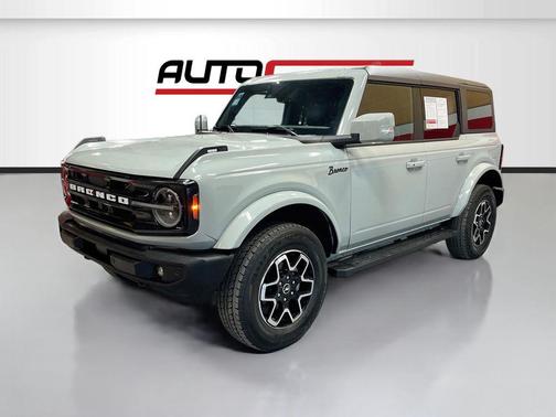 Cactus Gray 2024 Ford Bronco Outer Banks