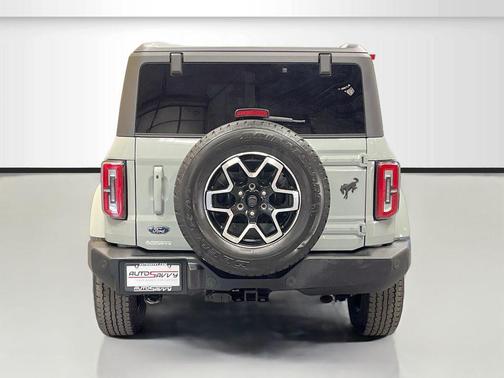 Cactus Gray 2024 Ford Bronco Outer Banks