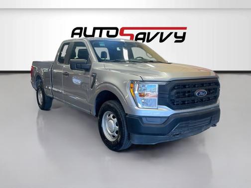 Silver Metallic 2022 Ford F-150 XL