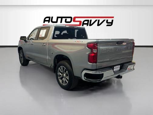 Sterling Gray Metallic 2025 Chevrolet Silverado 1500 LT