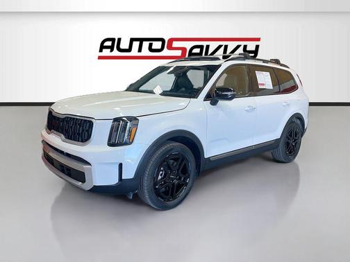 Glacial White Pearl 2023 Kia Telluride EX X-Line