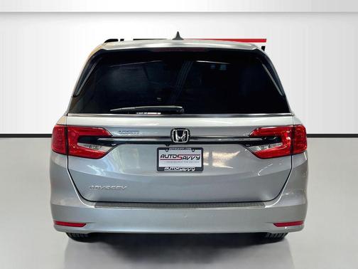 Gray 2022 Honda Odyssey EX