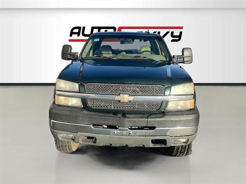 2004 Chevrolet Silverado 2500 LT H/D Crew Cab