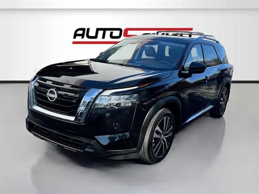 2024 Nissan Pathfinder Platinum 4WD