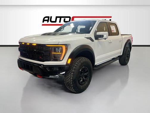 Oxford White 2023 Ford F-150 Raptor