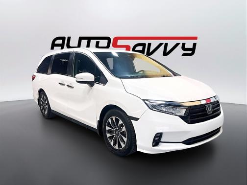 White 2024 Honda Odyssey EX-L