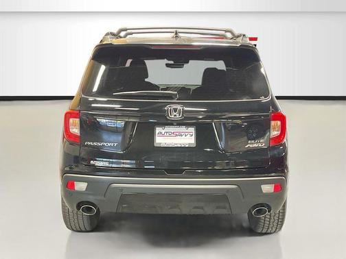 Black Metallic 2021 Honda Passport AWD Elite