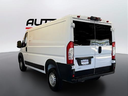 Bright White Clearcoat 2025 RAM ProMaster 2500 Base