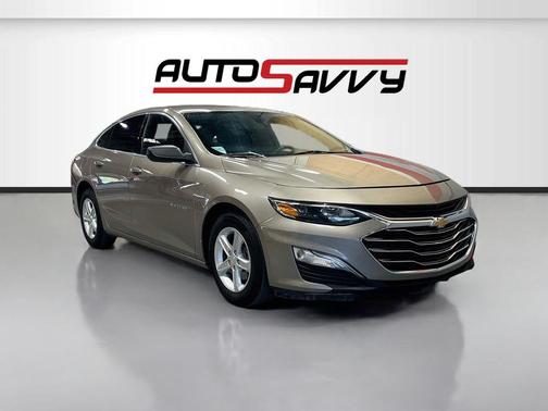 Mineral Gray Metallic 2022 Chevrolet Malibu 1LS