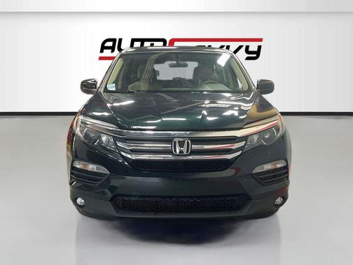 Black Forest Pearl 2016 Honda Pilot EX