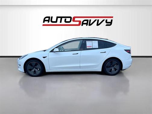 2023 Tesla Model 3 Standard Range