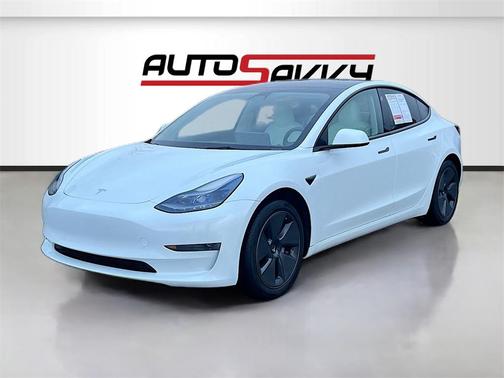 2023 Tesla Model 3 Standard Range