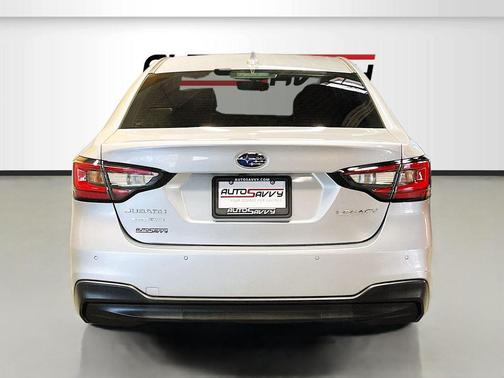 Ice Silver Metallic 2025 Subaru Legacy Limited
