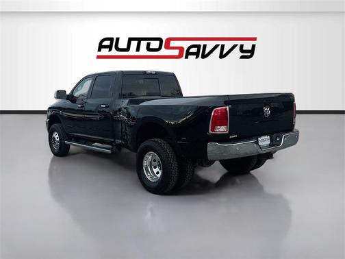 2018 RAM 3500 Laramie Crew Cab 4x4 8' Box