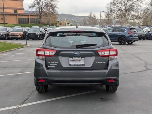 2019 Subaru Impreza 2.0i