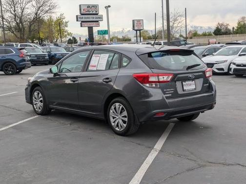 2019 Subaru Impreza 2.0i