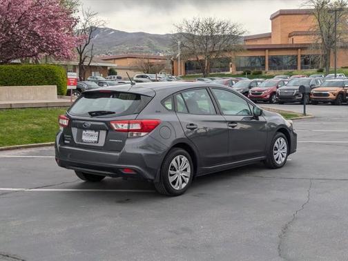2019 Subaru Impreza 2.0i