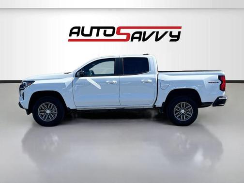 Summit White 2023 Chevrolet Colorado LT