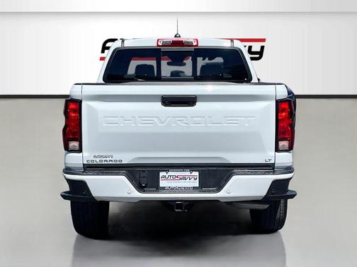 Summit White 2023 Chevrolet Colorado LT