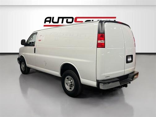 2024 Chevrolet Express 2500 RWD 2500 Regular Wheelbase WT