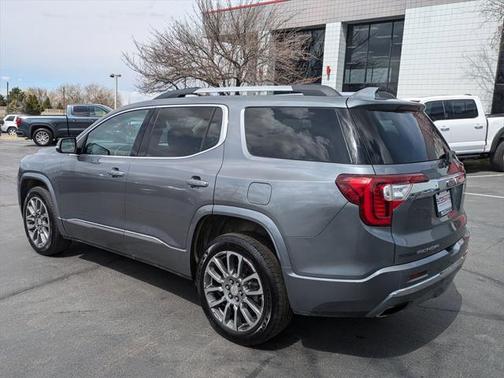 2022 GMC Acadia Denali
