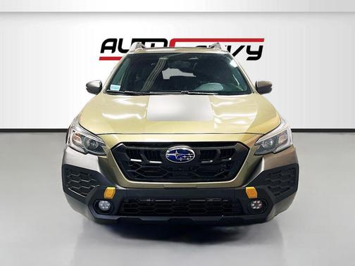 Autumn Green Metallic 2025 Subaru Outback Wilderness