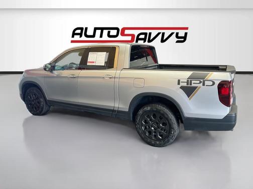 Silver 2023 Honda Ridgeline RTL-E