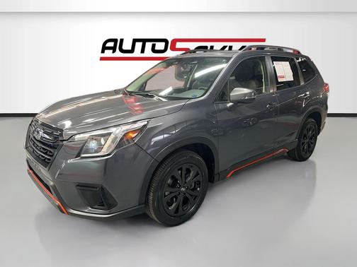 Magnetite Gray Metallic 2024 Subaru Forester Sport