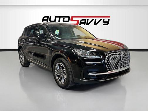 Infinite Black Metallic Clearcoat 2024 Lincoln Corsair Premiere