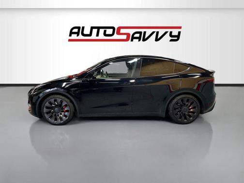 Solid Black 2022 Tesla Model Y Performance Dual Motor All-Wheel Drive