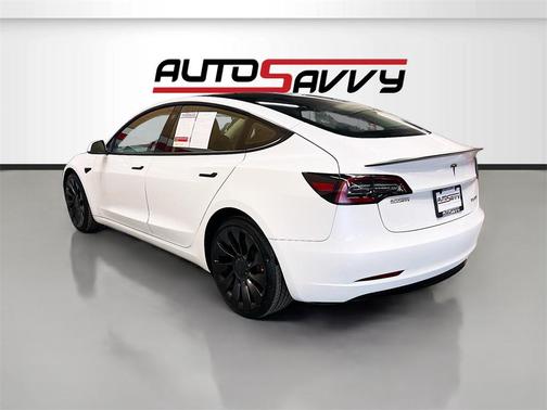 2023 Tesla Model 3 Performance