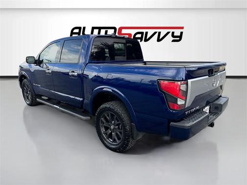 2023 Nissan Titan Platinum Reserve