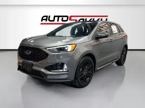 2022 Ford Edge ST Line