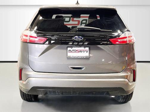 2022 Ford Edge ST Line