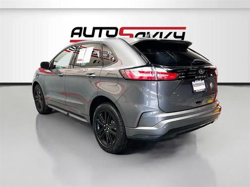 2022 Ford Edge ST Line