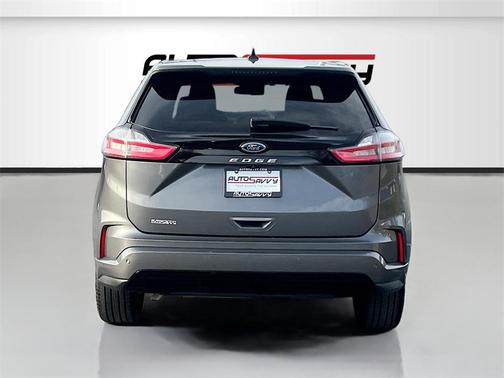 2022 Ford Edge ST Line