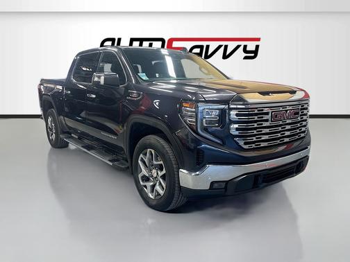 Titanium Rush Metallic 2023 GMC Sierra 1500 SLT