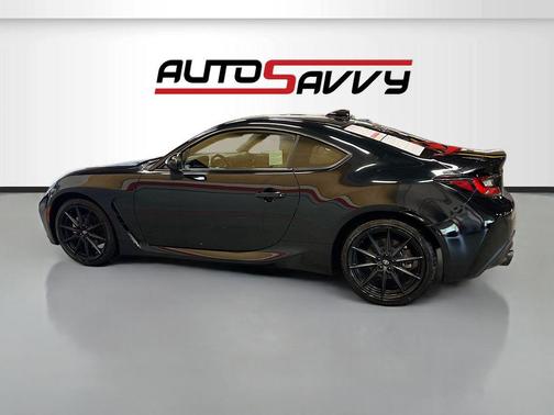 Raven 2024 Toyota GR86 Premium