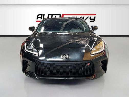 Raven 2024 Toyota GR86 Premium