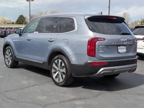 2022 Kia Telluride S