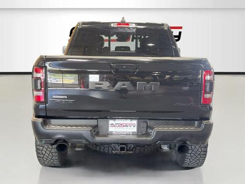 Diamond Black Crystal Pearlcoat 2022 RAM 1500 TRX