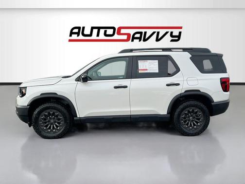Platinum White Pearl 2026 Honda Passport AWD TrailSport