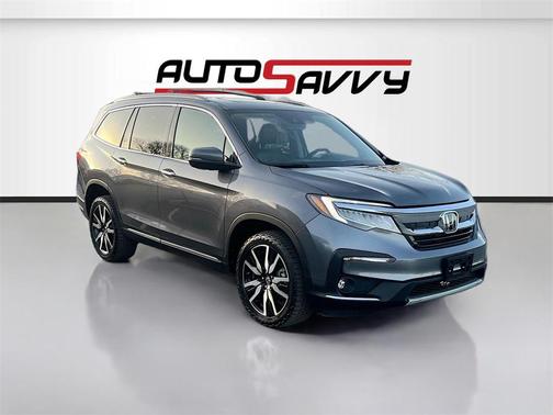 2022 Honda Pilot Touring 8-Passenger