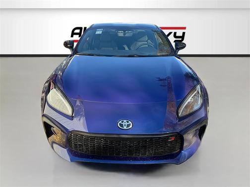 2025 Toyota GR86 Base