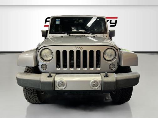 Billet Metallic Clearcoat 2014 Jeep Wrangler Unlimited Sahara