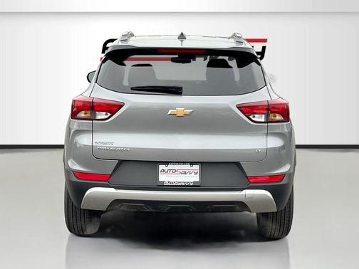 Sterling Gray Metallic 2024 Chevrolet Trailblazer LT