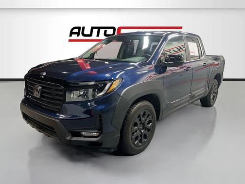 Dark Blue 2023 Honda Ridgeline RTL
