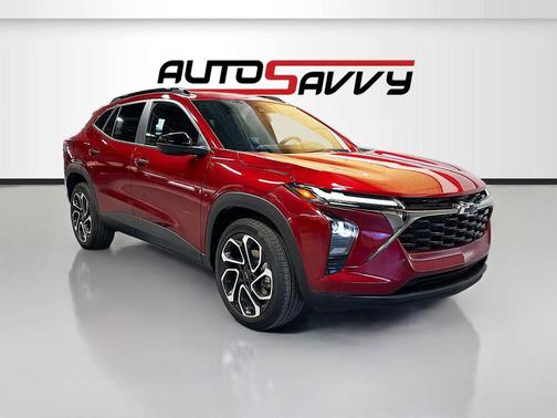 Crimson Metallic 2025 Chevrolet Trax FWD 2RS