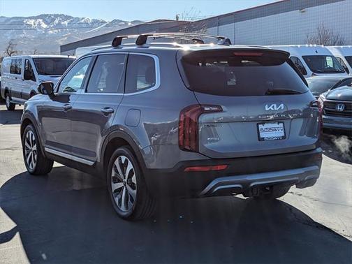 2022 Kia Telluride S